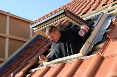 Pose de fenêtres de toit Velux à Chichey